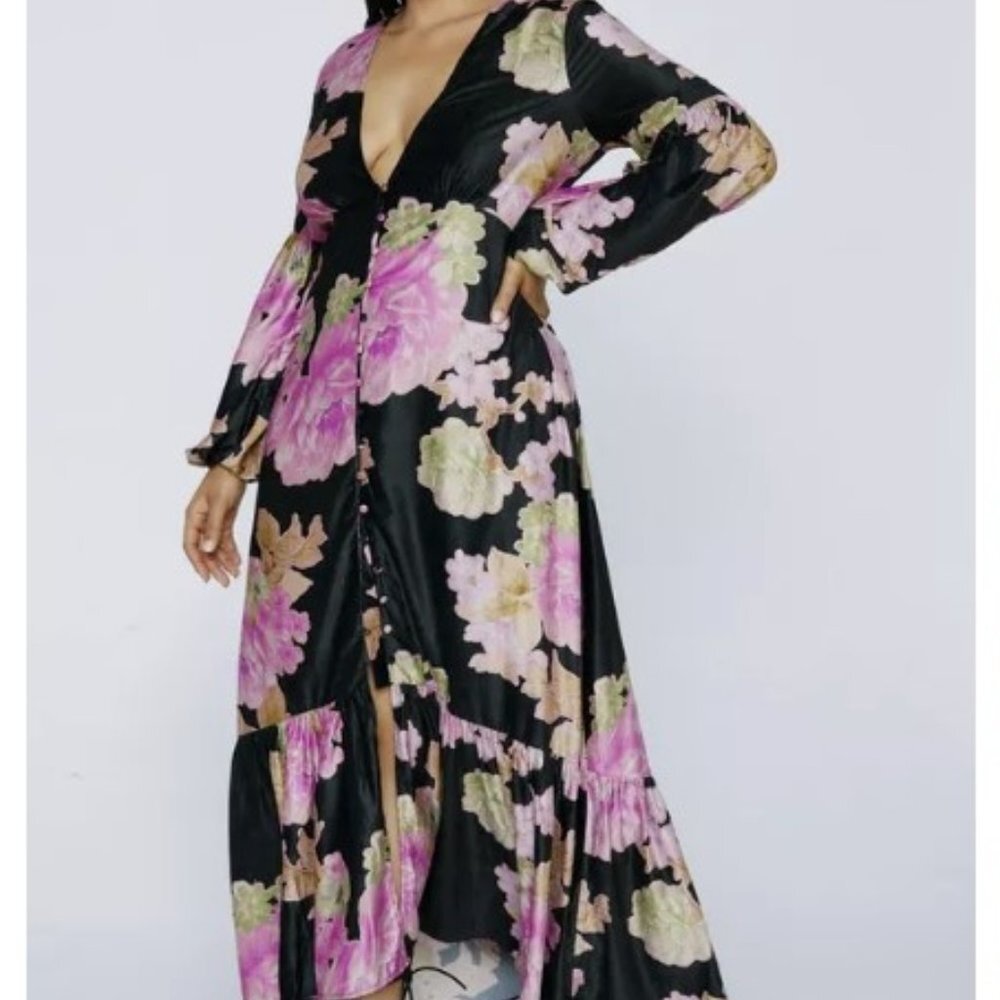 Floral V-Neck Maxi Dress in Black and Pink